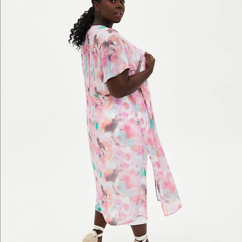 Nwt Torrid size 2 watercolor design pastel kimono